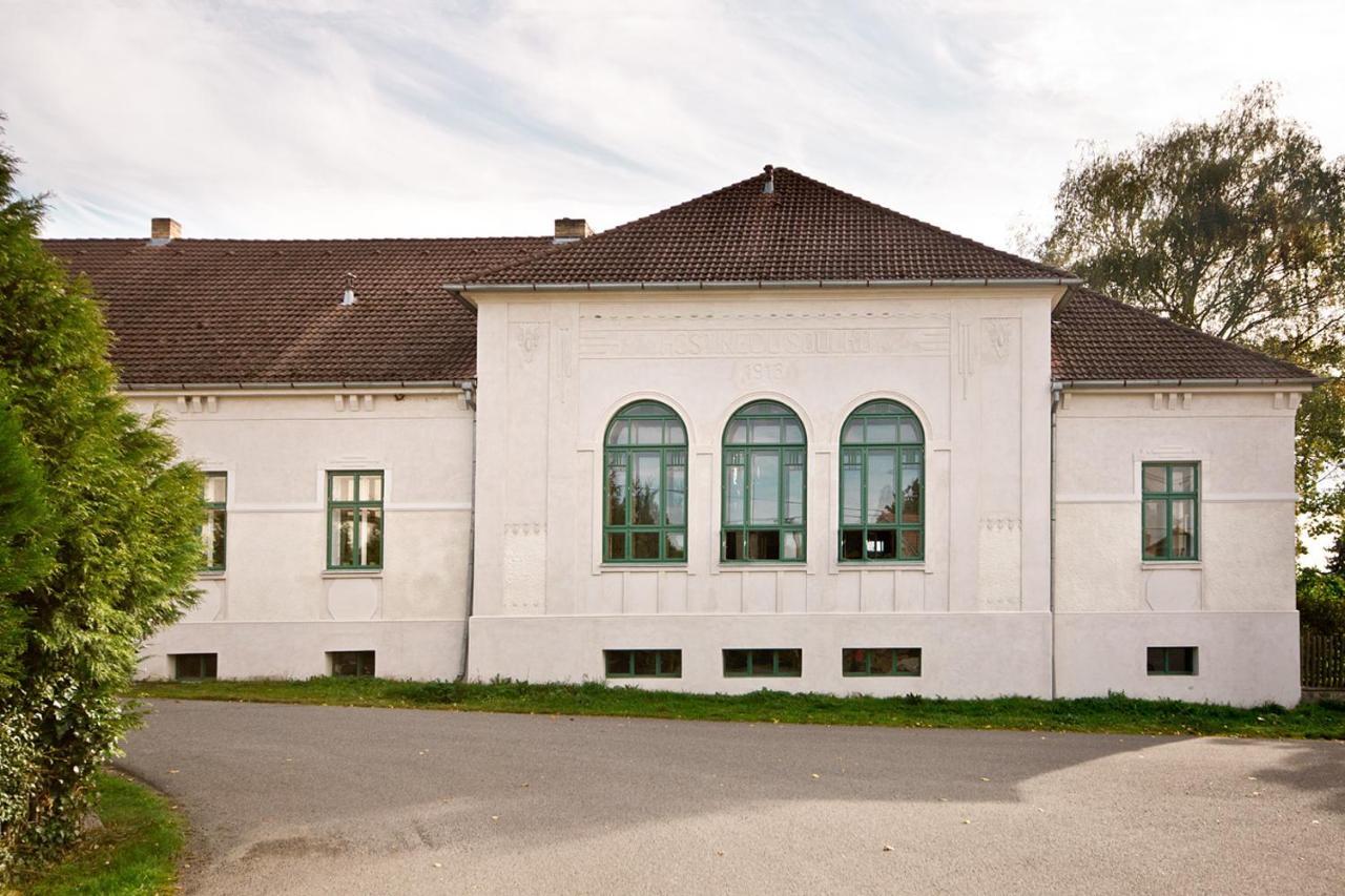 Apartmany U Rybnicku Kostelec nad Vltavou ภายนอก รูปภาพ